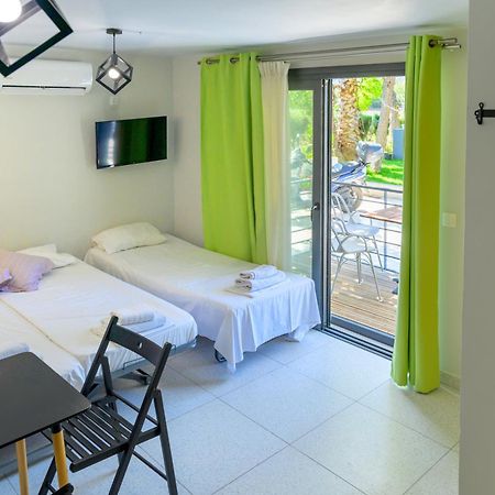 Bikini Apartments Kariotai Екстер'єр фото