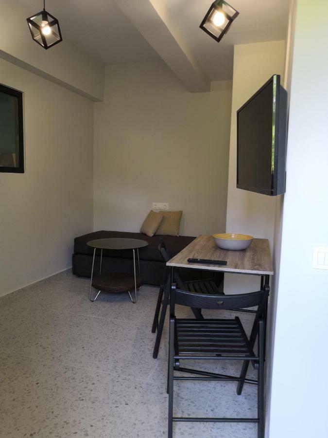 Bikini Apartments Kariotai Екстер'єр фото